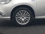 Mitsubishi Outlander 2.4 Intense+ Plug In Hybrid 225pk Dealer O.H PHEV | Trekhaak Af Fabriek | 360 Camera | Lederen Sportstoelen Verwarmd | Apple Carplay | Blis | Cruise Control | Navigatie | Keyless | DAB | 18" L.M |