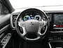 Mitsubishi Outlander 2.4 Intense+ Plug In Hybrid 225pk Dealer O.H PHEV | Trekhaak Af Fabriek | 360 Camera | Lederen Sportstoelen Verwarmd | Apple Carplay | Blis | Cruise Control | Navigatie | Keyless | DAB | 18" L.M |