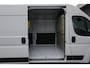 Fiat Ducato L2H2 2.2 MultiJet 140Pk Aut. | 35 | Stoel-Bank | Achteruitrijcamera | Webasto standkachel | Trekhaak