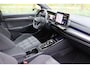 Volkswagen Golf 1.5 eHybrid 272pk GTE Black Style Pano/IQ.Light/360camera/Head-up/DCC/Keyless/Dodehoek/Trekhaak wegkl.