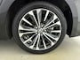 Toyota Corolla Touring Sports Hybrid 140 Dynamic | Dodehoek Detectie | Navigatie | Apple Carplay / Android Auto | Stoelverwarming | Adaptive Cruise | Keyless | Clima | Camera | Full LED | 17 inch