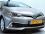 Toyota Auris 1.8 Hybrid Lease Pro Pano|Camera|Dealer O.H.