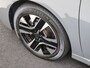 Peugeot 208 1.2 PureTech 100 Allure Lichtmetaal | Navigatie | Camera achter | Apple carplay