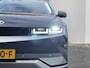 Hyundai Ioniq 5 Lounge AWD 77,4 kWh Automaat / Nederlandse auto / Unieke KM-stand / Apple Carplay/Android auto / Panoramadak / Head up Display / BOSE Audio / Achteruitrijcamera / Elektische achterklep