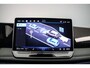Volkswagen Tiguan 1.5 eHybrid R-Line Edition 272pk DSG Automaat, Panoramadak, Trekhaak, Black style, Stoelverwarming, Elektrische achterklep, Dodehoeksensor, Led matrix verlichting