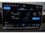 Volkswagen Tiguan R-Line Edition 1.5 eTSI 150pk DSG Automaat Trekhaak, Adaptive cruise control, 360 camera, Elektrische achterklep, Achteruitrijcamera
