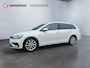 Volkswagen Golf 1.4 TSI Highline Business R * Pano * Trekhaak *