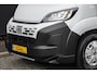 Fiat Ducato L2H2 2.2 MultiJet 140Pk Aut. | 35 | Stoel-Bank | Achteruitrijcamera | Webasto standkachel | Laadruimtebetimmering | Trekhaak