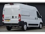 Fiat Ducato L2H2 2.2 MultiJet 140Pk Aut. | 35 | Stoel-Bank | Achteruitrijcamera | Webasto standkachel | Laadruimtebetimmering | Trekhaak