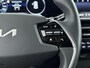 Kia Niro EV DYNAMICLINE 64.8 kWh | OUTLETDEAL! | SOH 99%! | CLIMA | CRUISE | CAMERA | PDC | NAVI | PRIVACY GLASS | 17'' LM VELGEN | ALL SEASONS |