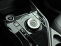 Kia Niro EV DYNAMICLINE 64.8 kWh | OUTLETDEAL! | SOH 99%! | CLIMA | CRUISE | CAMERA | PDC | NAVI | PRIVACY GLASS | 17'' LM VELGEN | ALL SEASONS |