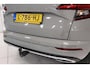 Skoda Karoq 1.5 TSI ACT Sportline Business | Adaptieve cruisecontrol | Camera | Panoramadak | Trekhaak | CANTON audio | Elektr achterklep | Stuur en stoel verwarming |