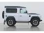 Land Rover Defender 2.2 D 90 SW TD4 Adventure Limited | 4P | Glazen kanteldak | Trekhaak | Vol-Leder | 16 Inch Lichtmetaal