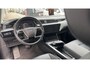 Audi E-tron e-tron 50 quattro Launch edition plus 313 PK | Automaat | Stoelverwarming | Navigatie | Camera | Panoramadak | Schuifdak | Leder interieur | Adaptive Cruise Control | Dodehoekdetectie | Virtual Cockpit | Lichtmetalen velgen |