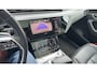 Audi E-tron e-tron 50 quattro Launch edition plus 313 PK | Automaat | Stoelverwarming | Navigatie | Camera | Panoramadak | Schuifdak | Leder interieur | Adaptive Cruise Control | Dodehoekdetectie | Virtual Cockpit | Lichtmetalen velgen |