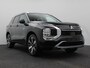 Mitsubishi Outlander 2.4 PHEV First Edition €4.000 Korting | S-AWC | Yamaha Speakers | LED lampen
