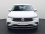 Volkswagen Tiguan 1.5TSI/150PK Life Active · Camera · Navigatie · Trekhaak · Stoel-& stuurverwarming · Garantie tot mei 2026 of 100000km