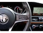 Alfa Romeo Giulia 2.2 Eco 180pk Super Aut. Leder|Navi|19 Inch|Sporstoelen|Clima|PDC