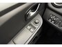 Renault Clio Estate 0.9 TCe Limited 90pk | Navigatie | Trekhaak | Climate Control | Lichtmetalen Velgen | Cruise Control | Keyless Entry & Start