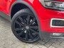 Volkswagen T-Roc 1.5 TSI Sport | Automaat | Schuif/kantel panodak | Apple Carplay | ACC | PDC | Achteruitrijcamera | Trekhaak | Stoelverwarming | Navi | Digital dash