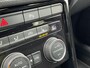 Volkswagen T-Roc 1.5 TSI Sport | Automaat | Schuif/kantel panodak | Apple Carplay | ACC | PDC | Achteruitrijcamera | Trekhaak | Stoelverwarming | Navi | Digital dash