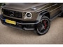 Mercedes-Benz G-klasse AMG 63 | Carbon| Donker Olijf Magno | AMG Performance pakket | AMG Nightpakket II | 22-Inch AMG Kruisspaaks | in Consignatie