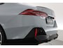BMW 5-Serie 530e xDrive M Sport | Pano | HUD | B&W | Stoelventilatie | 360cam | Elek. Trekhaak | Carbon int. | 21''