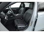 BMW 5-Serie 530e xDrive M Sport | Pano | HUD | B&W | Stoelventilatie | 360cam | Elek. Trekhaak | Carbon int. | 21''