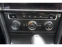 Volkswagen E-Golf 136pk E-DITION | SOH 95 % | Achteruitrijcamera | Digitale Cockpit | DAB |