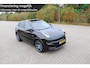 Lynk & Co 01 1.5 zwarte hemel 360 camera 3d view panodak stoelverwarming carplay dab+ adaptive cruise control sfeerverlichting