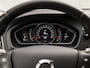 Volvo V40 2.0 T2 Inscription (NAVIGATIE, CLIMATE, CAMERA, STOELVERWARMING, LED KOPLAMPEN, SPORTSTOELEN, CRUISE, PARKEERSENSOREN, NIEUWE APK, NIEUWSTAAT)