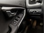 Volvo V40 2.0 T2 Inscription (NAVIGATIE, CLIMATE, CAMERA, STOELVERWARMING, LED KOPLAMPEN, SPORTSTOELEN, CRUISE, PARKEERSENSOREN, NIEUWE APK, NIEUWSTAAT)