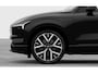 Volvo EX30 272PK Automaat Single Ext. Range Plus Europa / Elektrische stoelen met geheugen / Stoel - en stuurwielverwarming / Harman Kardon audio / Elektrische achterklep / Keyless entry / Adaptieve Cruise Control / BLIS / Dodehoek Detectie / Parkeersensoren voor en achter / Achteruitrijcamera / Warmtepomp / Google Services/