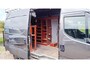 IVECO Daily 35S18HV 3.0 352 H2 Trekhaak 3500 KG., Full LED, Comfort stoelen, Navigatie