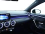 Mercedes-Benz A-klasse 250 e NIght Plug-In Hybride | Nightpakket | Trekhaak | Achteruitrijcamera | Ledkoplampen | Stoelverwarming | Sfeerverlichting. Inclusief 24 maanden MB Certified garantie voor Europa.