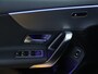 Mercedes-Benz A-klasse 250 e NIght Plug-In Hybride | Nightpakket | Trekhaak | Achteruitrijcamera | Ledkoplampen | Stoelverwarming | Sfeerverlichting. Inclusief 24 maanden MB Certified garantie voor Europa.