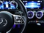 Mercedes-Benz A-klasse 250 e NIght Plug-In Hybride | Nightpakket | Trekhaak | Achteruitrijcamera | Ledkoplampen | Stoelverwarming | Sfeerverlichting. Inclusief 24 maanden MB Certified garantie voor Europa.