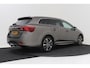 Toyota Avensis Touring Sports 1.8 VVT-i Dynamic | Trekhaak | Stoelverwarming | Navigatie | Camera | 100.000 KM! |