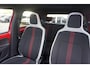 Volkswagen Up! 1.0 BMT 60pk High up! | Panoramadak | Parkeersensoren | Beats | Stoelverwarming |