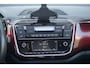 Volkswagen Up! 1.0 BMT 60pk High up! | Panoramadak | Parkeersensoren | Beats | Stoelverwarming |
