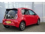 Volkswagen Up! 1.0 BMT 60pk High up! | Panoramadak | Parkeersensoren | Beats | Stoelverwarming |