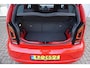 Volkswagen Up! 1.0 BMT 60pk High up! | Panoramadak | Parkeersensoren | Beats | Stoelverwarming |