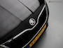 Skoda Octavia Combi 1.0 TSI Greentech Ambition Business (APPLE CARPLAY,LED,SPORTSTOELEN,PARKEERSENSOREN,CRUISE,LM-VELGEN)