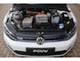 Volkswagen E-Golf 136pk E-DITION | SoH 94% | Navigatie | Warmtepomp | Camera | PDC | Digital Cockpit