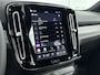 Volvo EX40 Single Motor Extended Range Plus Black Ed. 82 kWh | PDC + Camera | Steol + Stuurverwarming | 20 inch LM | Warmtepomp | Apple Carplay - Android Auto