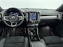 Volvo EX40 Single Motor Extended Range Plus Black Ed. 82 kWh | PDC + Camera | Steol + Stuurverwarming | 20 inch LM | Warmtepomp | Apple Carplay - Android Auto