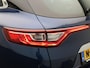 Renault Megane Estate TCe 140pk Limited | Stoelverwarming | 1700kg geremd | Dealer onderhouden | Navigatie |