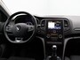 Renault Megane Estate TCe 140pk Limited | Stoelverwarming | 1700kg geremd | Dealer onderhouden | Navigatie |
