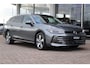 Volkswagen Passat Variant 1.5 eHybrid 204pk Business | SoH 100% | Wegklapbare trekhaak | 360 Camera | Navigatie | Keyless