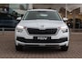 Skoda Kamiq 1.0 TSI 110pk Ambition | Wegklapbare trekhaak | PDC | Android Auto/Apple Carplay